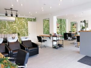 Basing new salon